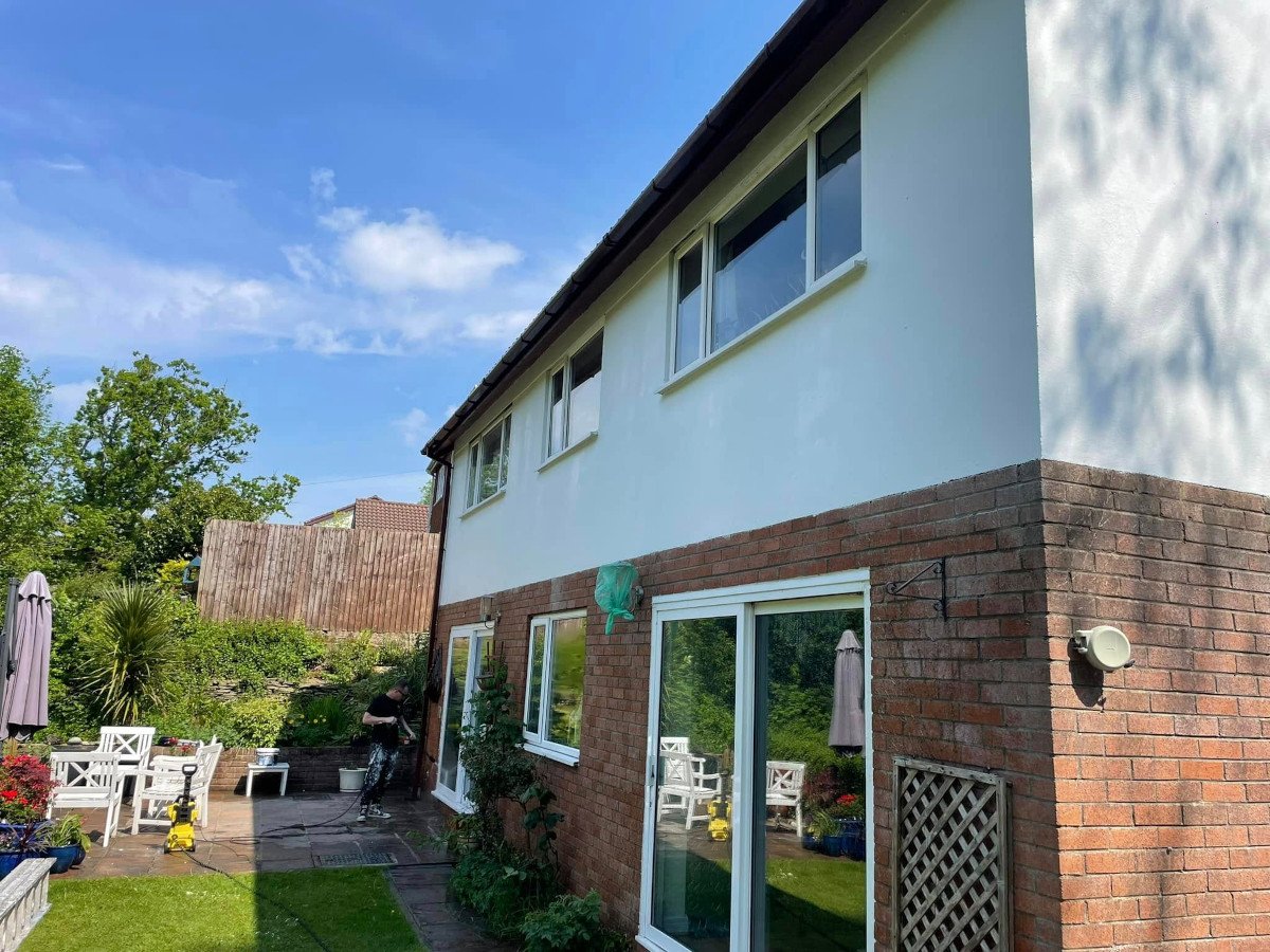 newport-detached-house-walls-exterior-painted-orchid-decor newport detached house walls exterior painted orchid decor